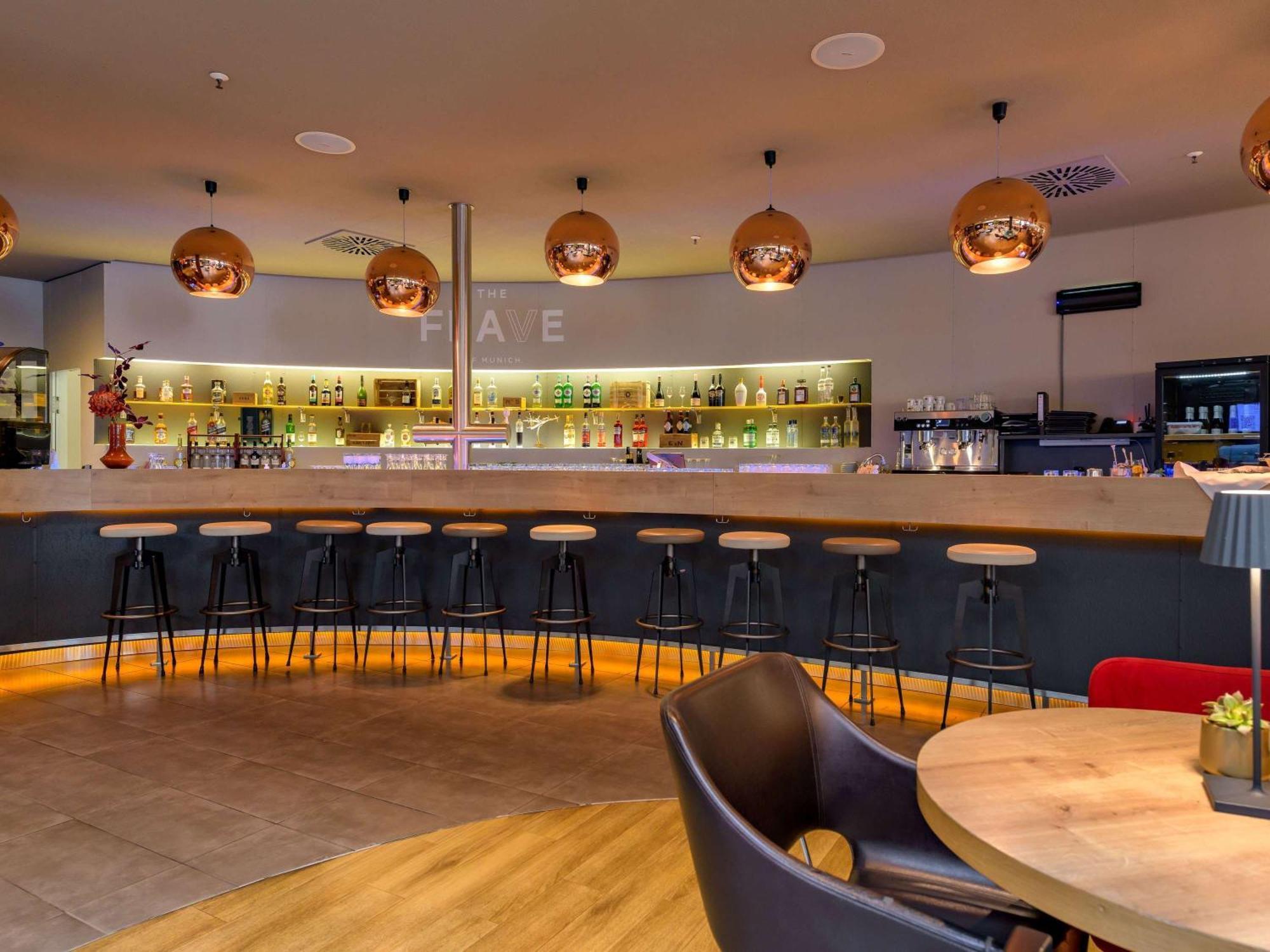 Novotel Muenchen Airport - Newly Renovated Frisinga Esterno foto The FAVE Munich