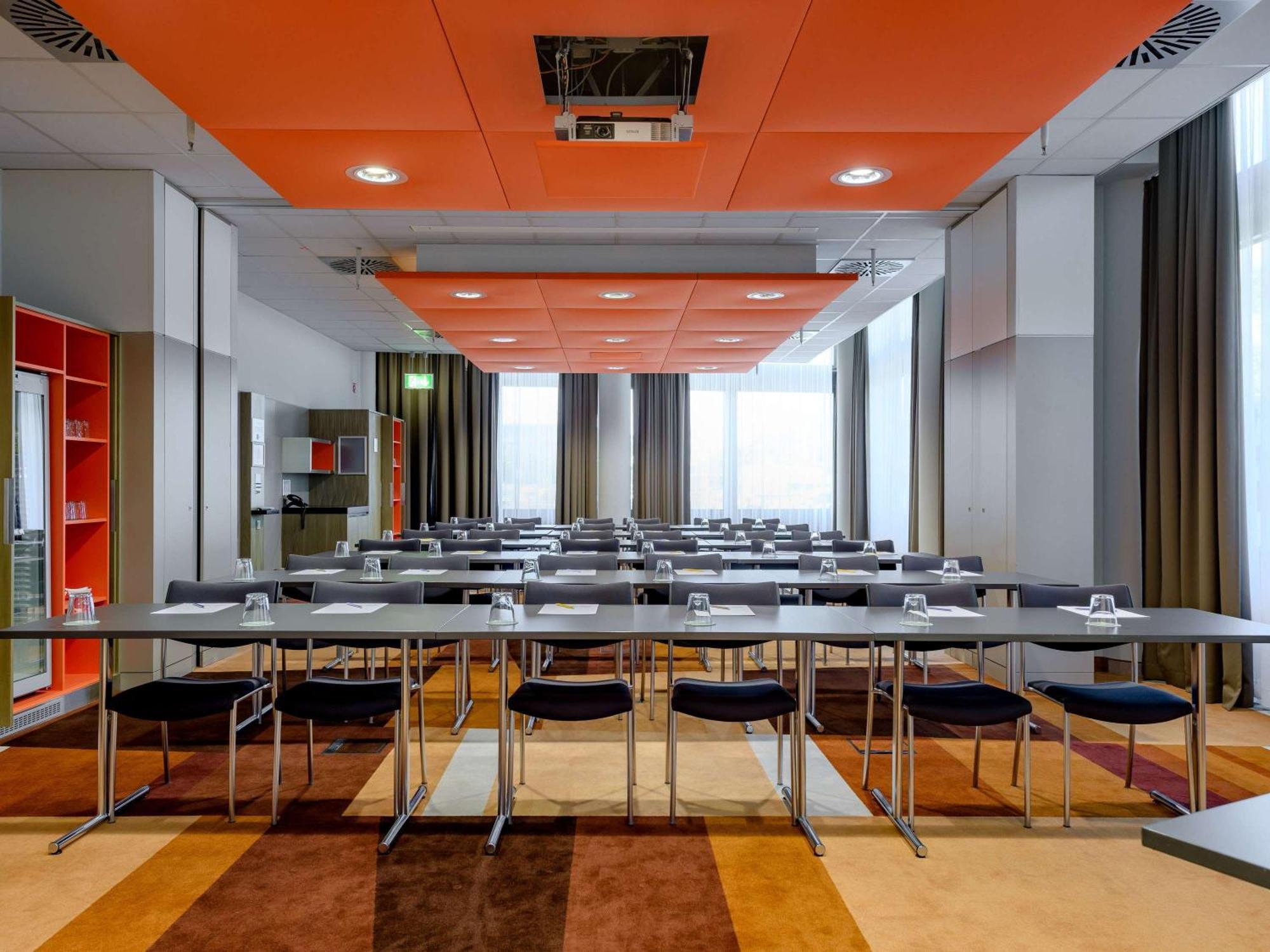 Novotel Muenchen Airport - Newly Renovated Frisinga Esterno foto Meeting room