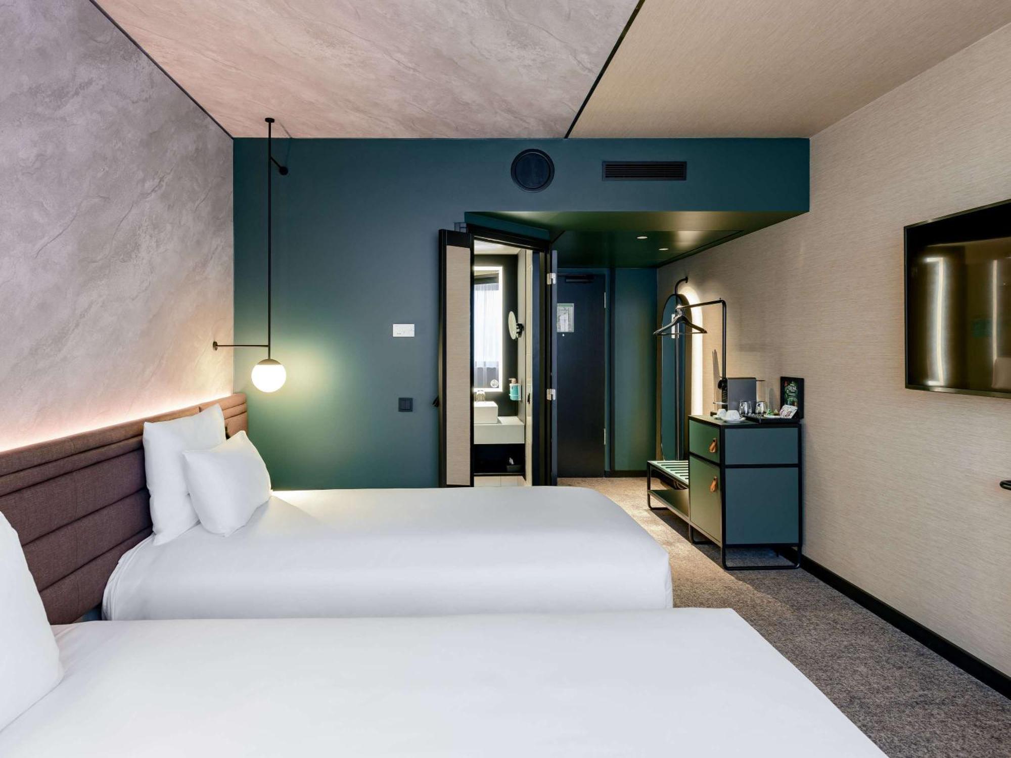Novotel Muenchen Airport - Newly Renovated Frisinga Esterno foto Room interior