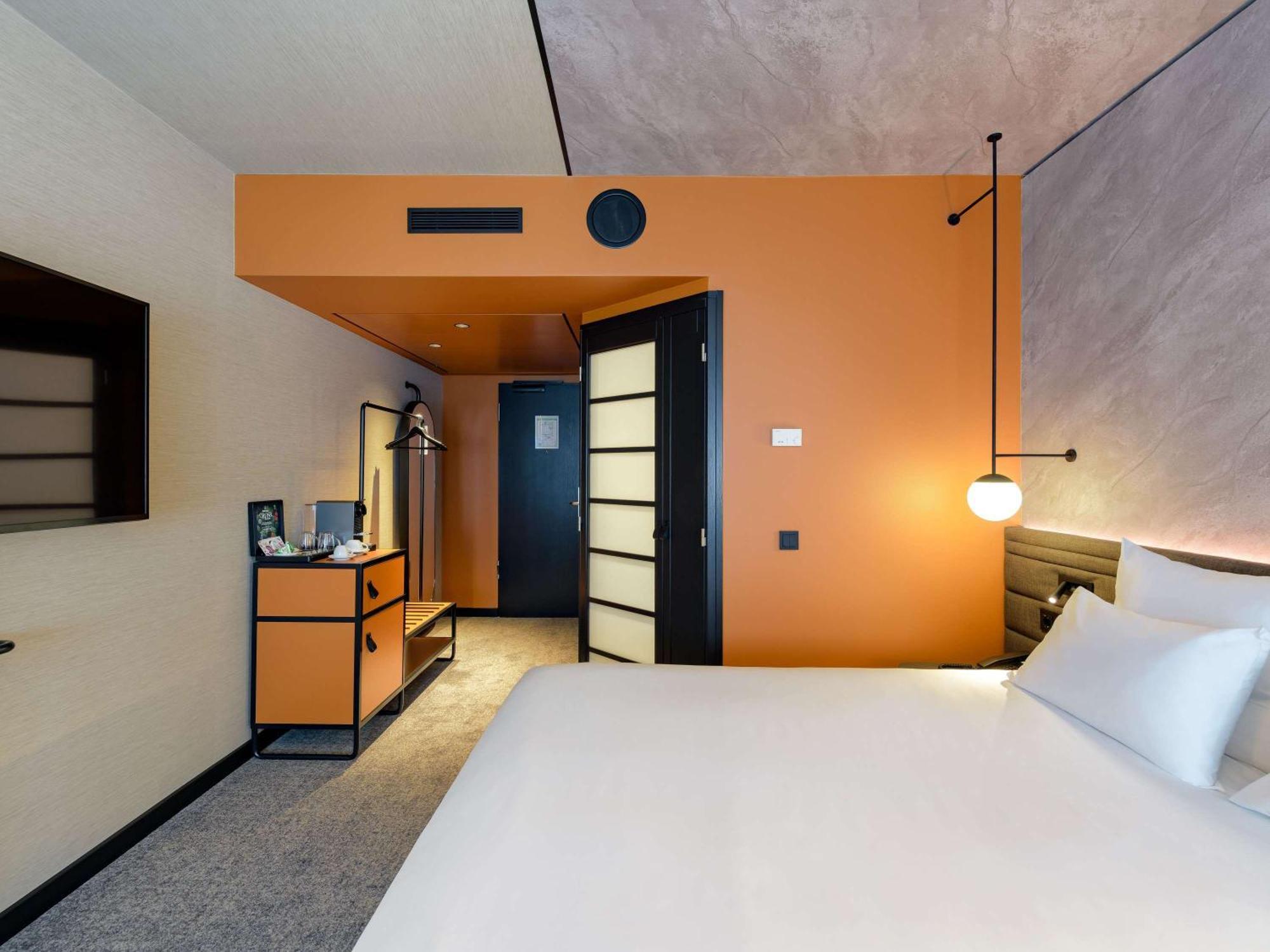 Novotel Muenchen Airport - Newly Renovated Frisinga Esterno foto Room interior